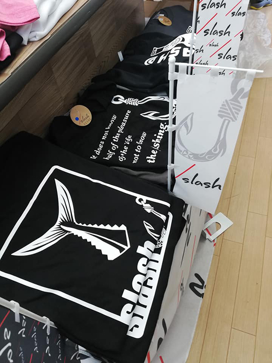 かめや釣具平塚店様でのプリントTシャツ